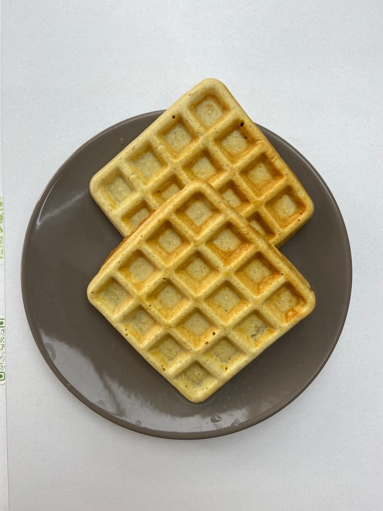 Protein waffle