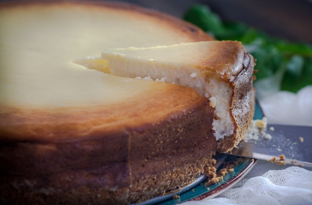 Cheesecake (whole) | Торт целый чизкейк