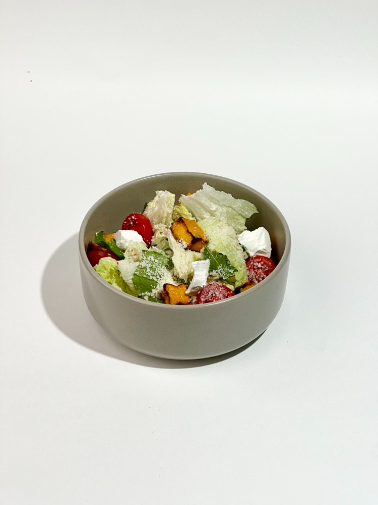 Roasted pumpkin and qinoa salad 