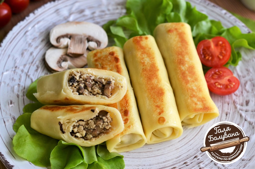 Млинці з куркою та  грибами