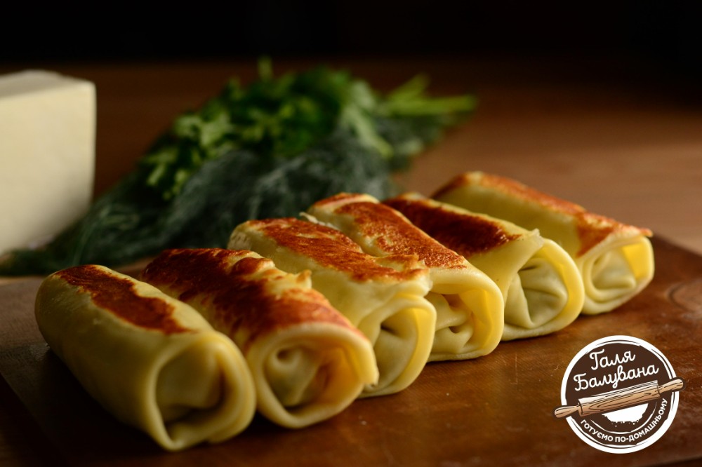 Млинці з куркою на кукурудзяному борошні