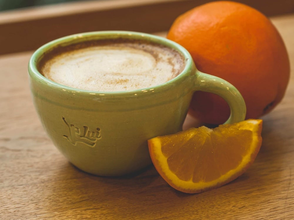 Orange capuchino