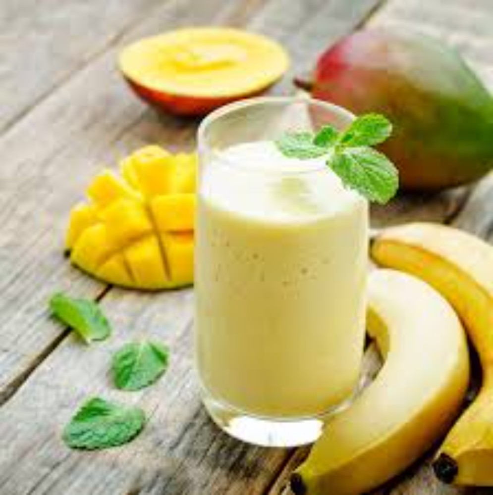 Mango Banana Smoothie