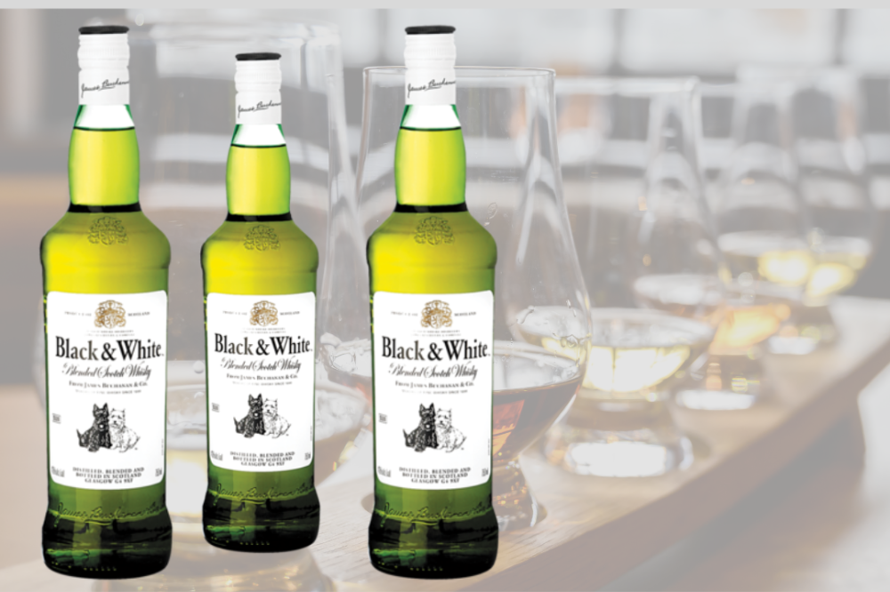 Black & White Scotch Whisky 750ml