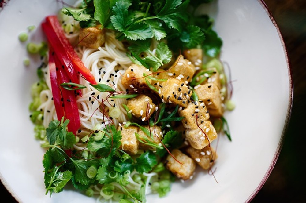 ENSALADA DE POLLO