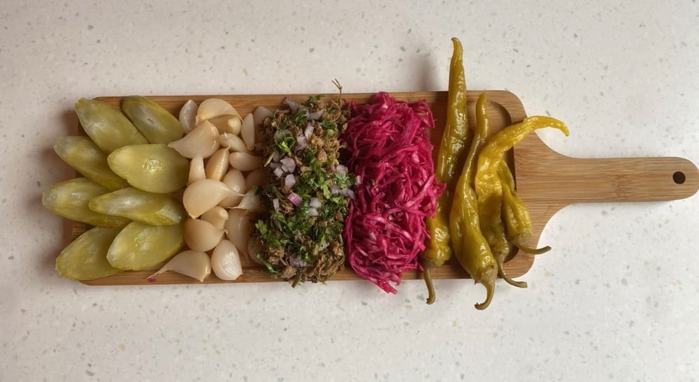 მწნილის (მჯავის) ასორტი / Pickled Vegetables