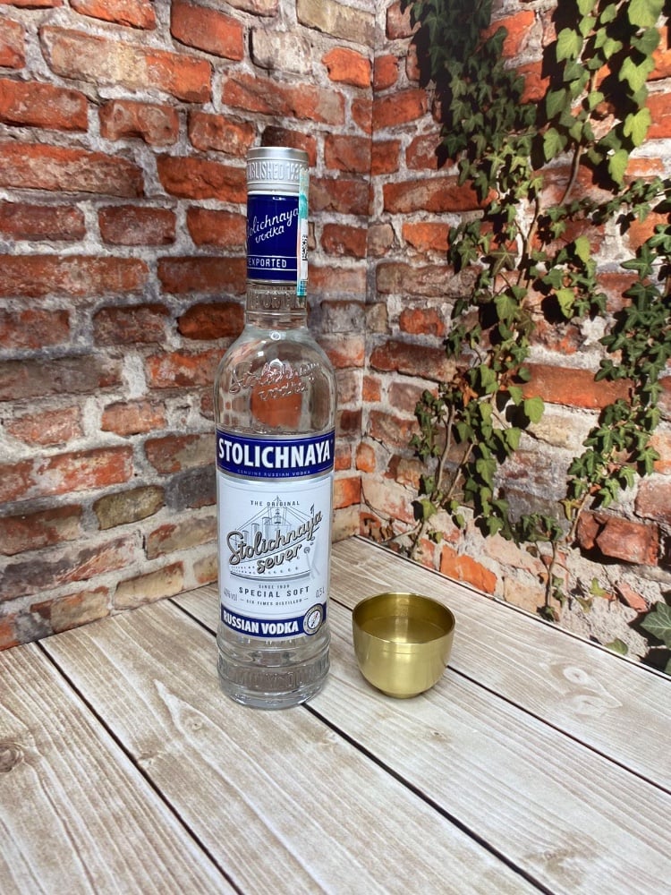 Водка STOLICHNAYA мягкая