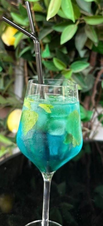 Напій газований Blue Sky