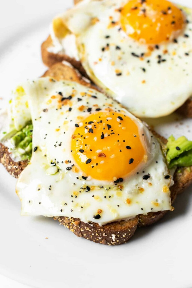 Avocado toast with egg