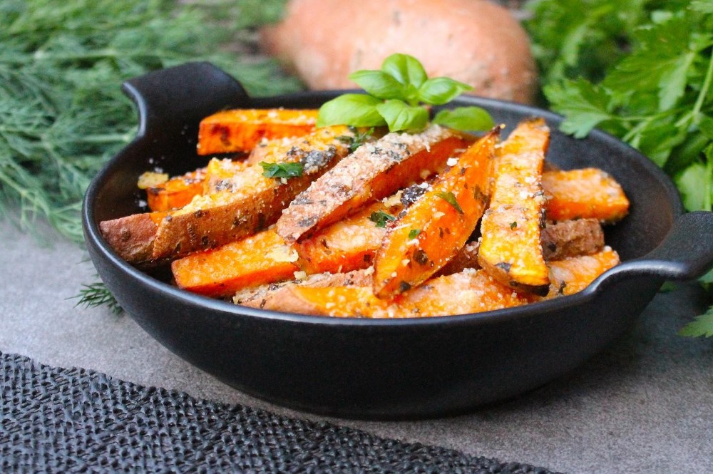 Батат з пармезаном (150/50г)