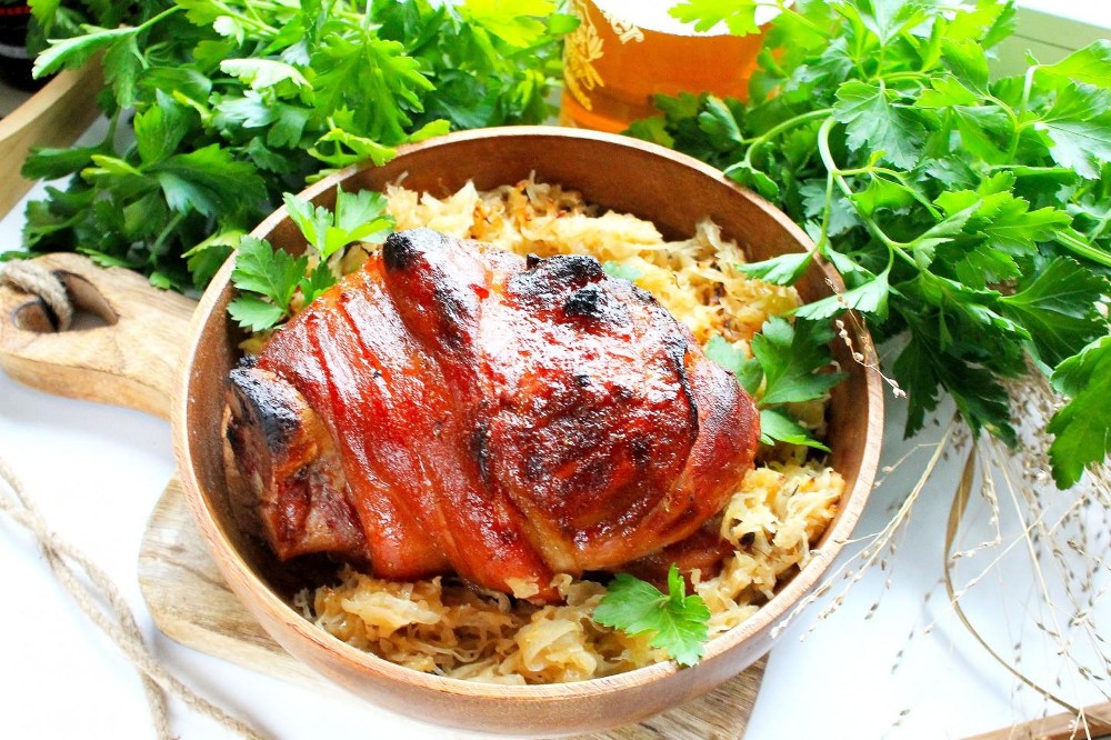 Рулька по-боварськи