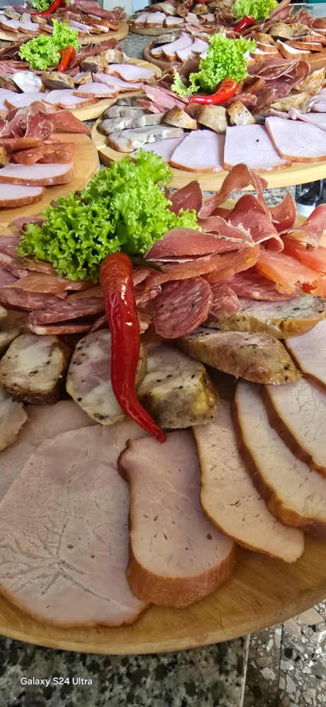 Дошка в'яленого м'яса (250г)