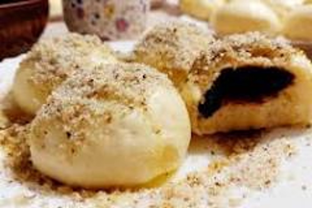 Гомбовці з шоколадом та сметаною