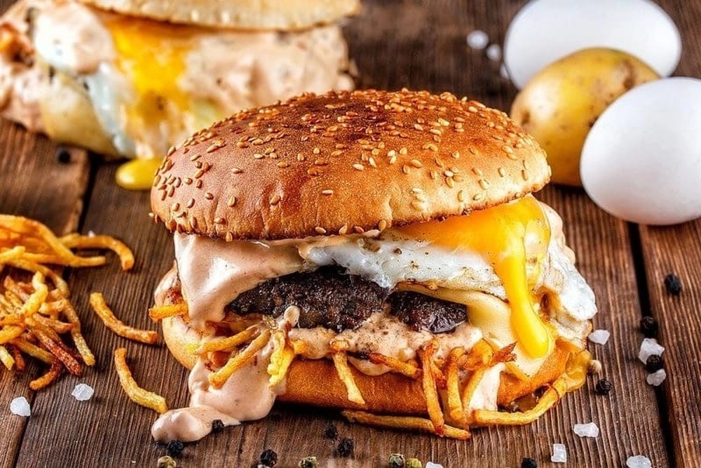 EGGY-BURGER