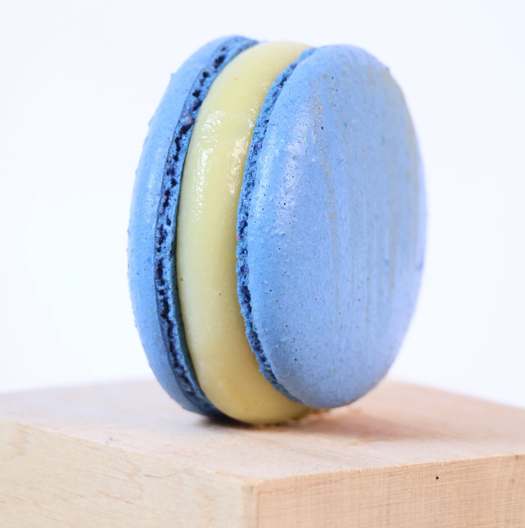 Макарон Горгонзола/малина