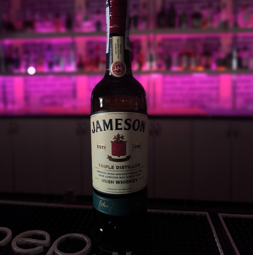 Jameson 1л