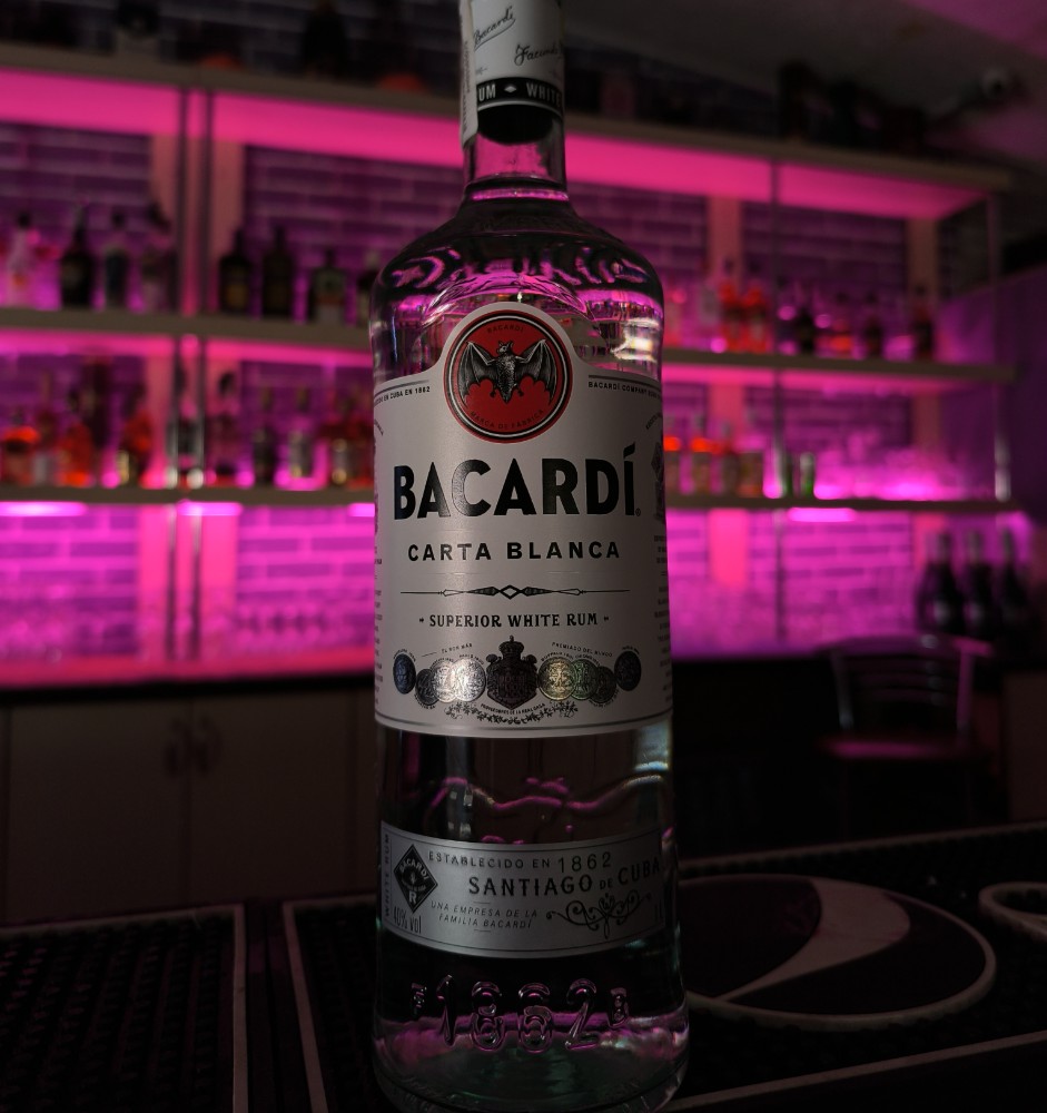Bacardi white – 1л