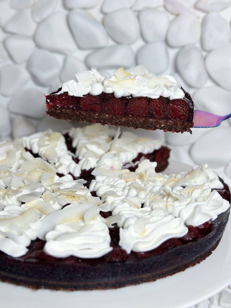 Вишневий пиріг 1/2