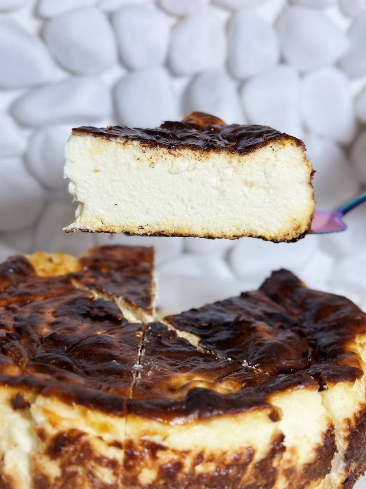 Баскський чізкейк 1,3 кг.