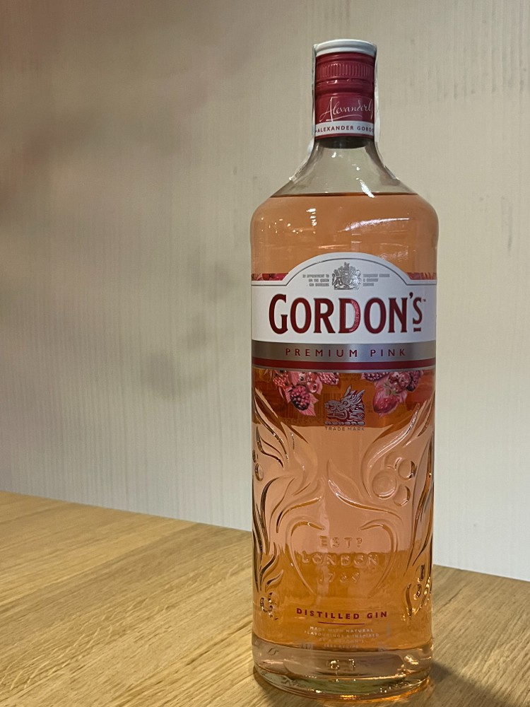 Джин Gordon's Premium Pink імп.