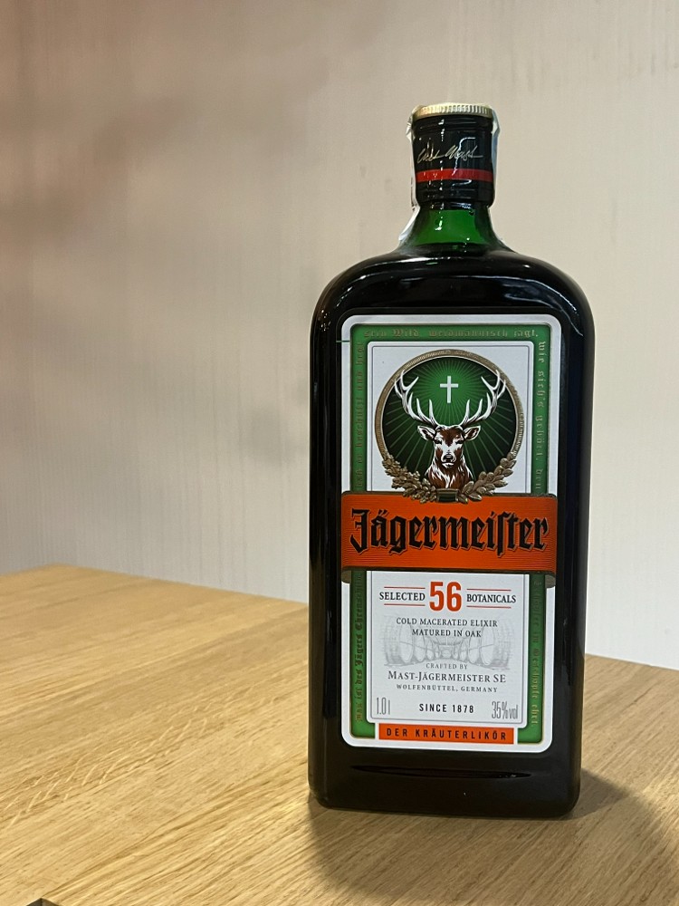 Лікер Jagermeister імп.