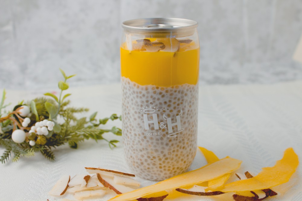 Кокосовий чіа пудинг з манго