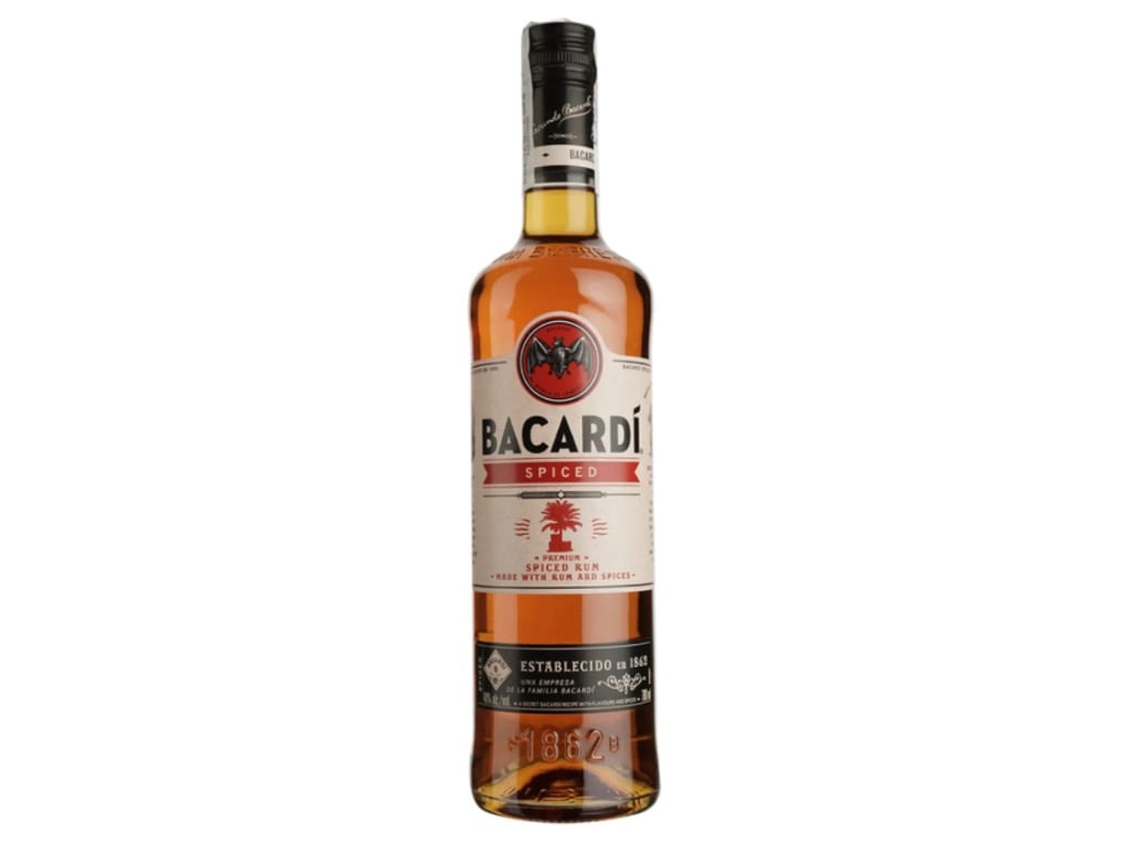 Ром Bacardi Spiced, 50 мл
