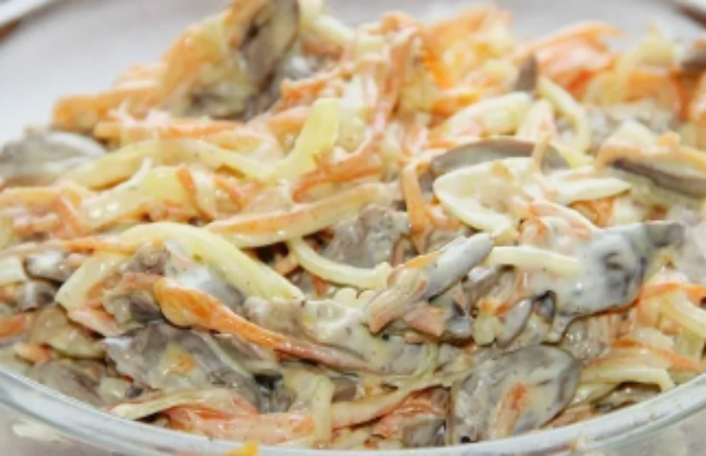 Салат з сердечками