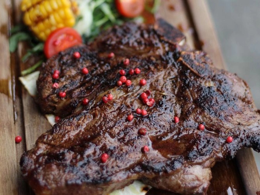 Стейк "T-bone"