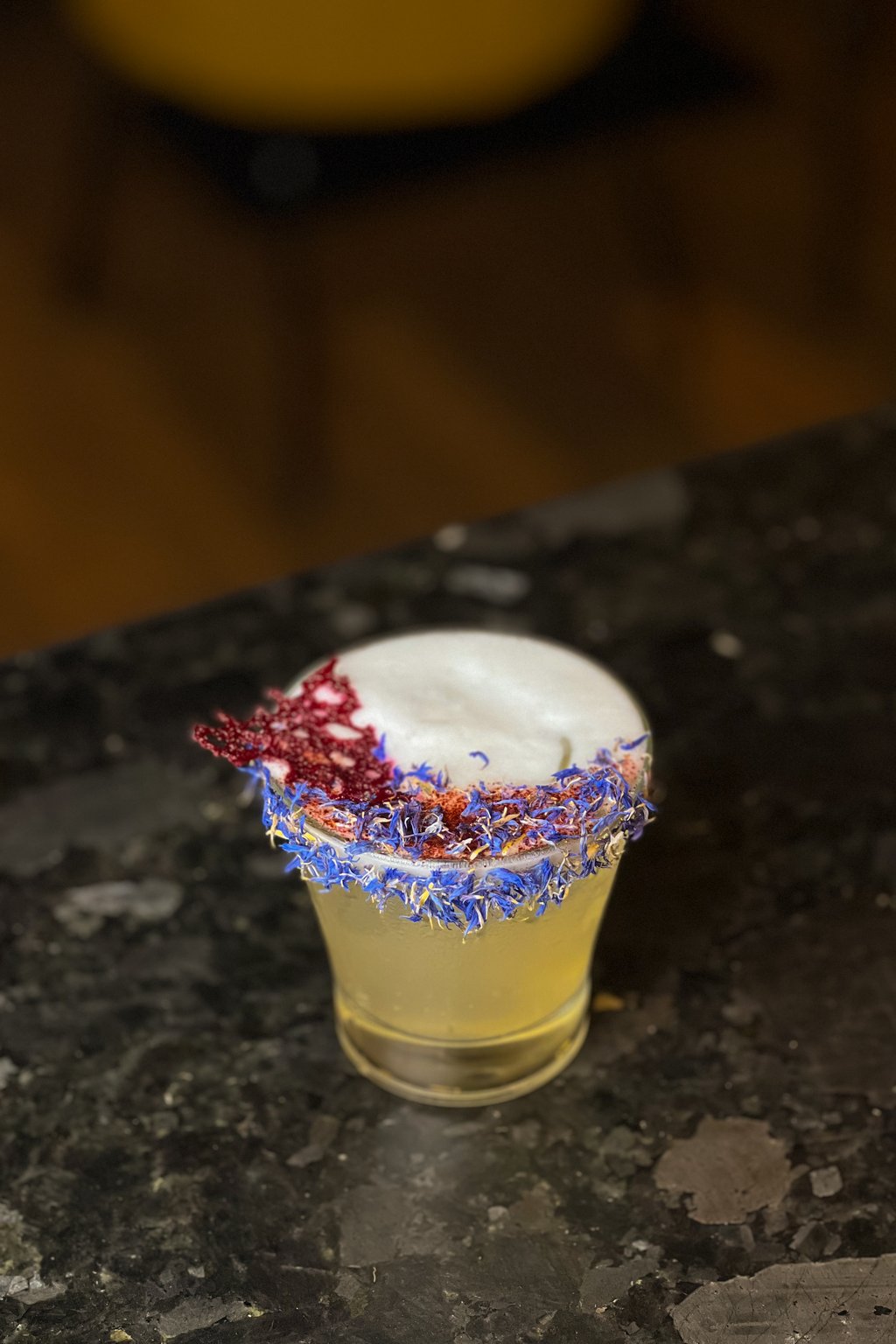 Коктейль Elder sour