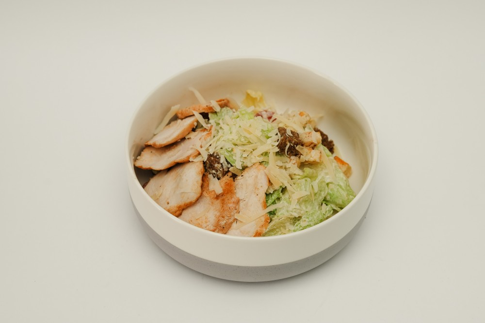 Caesar salad with chicken