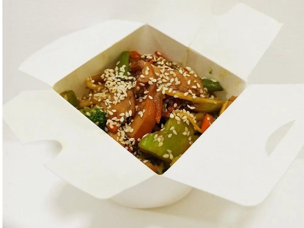 Удон з куркою і креветками