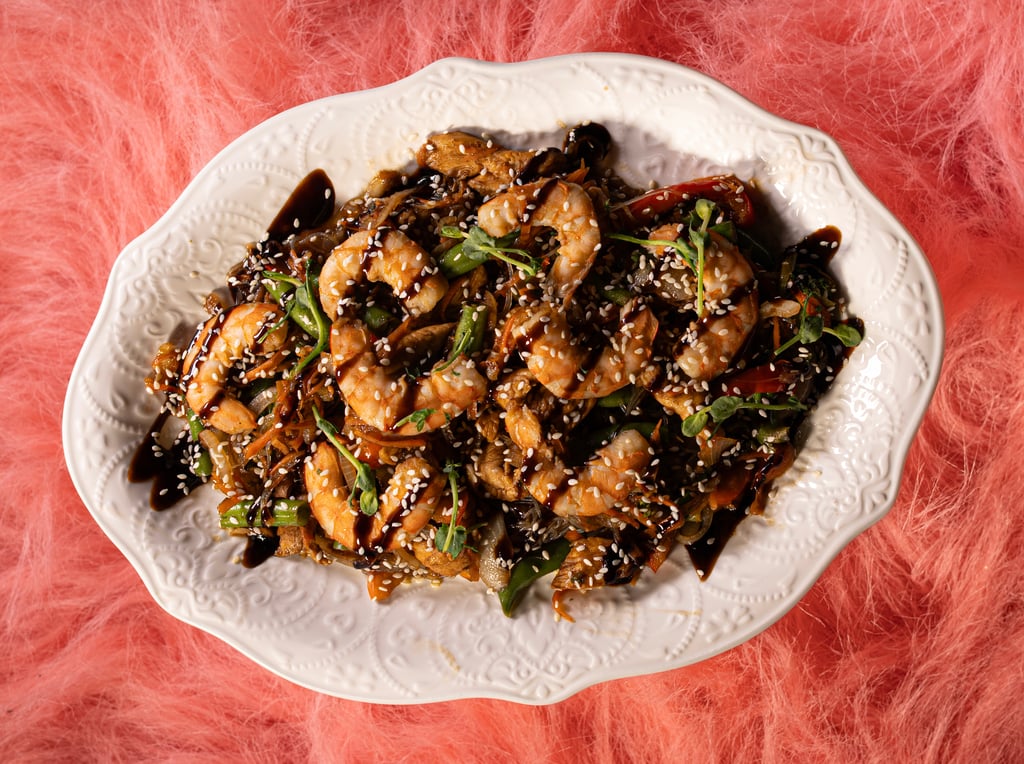 Фунчоза з куркою та креветками 