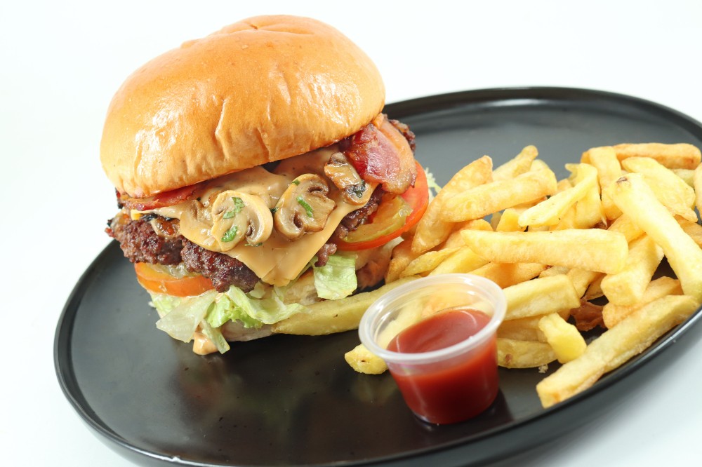 HAMBURGUESA CHAMPI BURGER