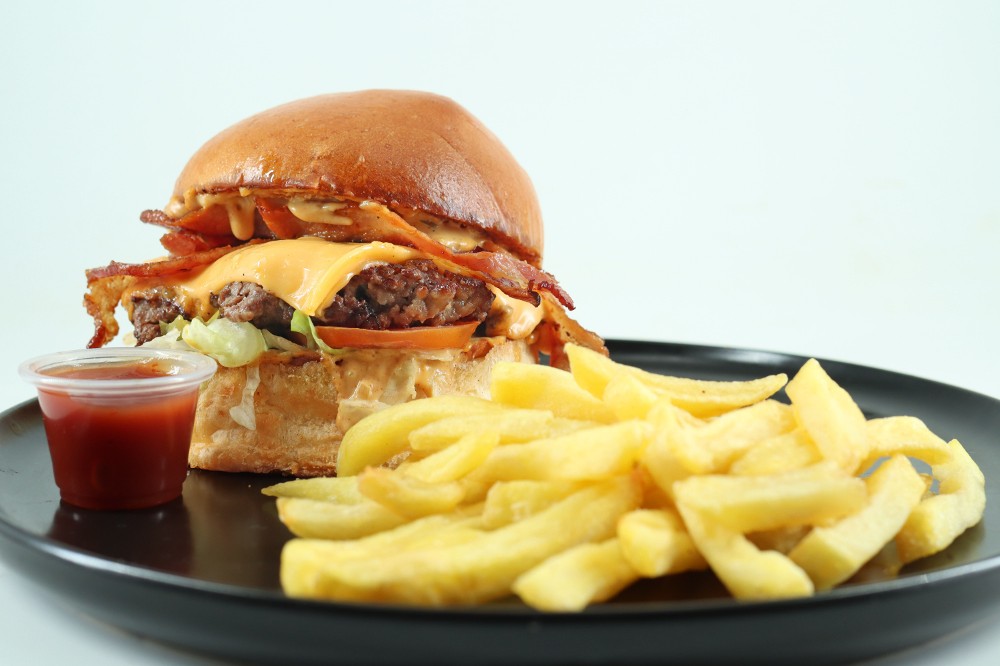 HAMBURGUESA CHEESE BACON