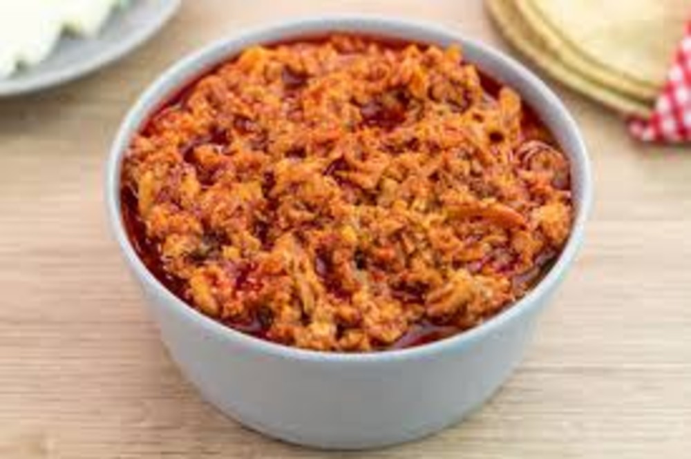 Guisado chicarron rojo