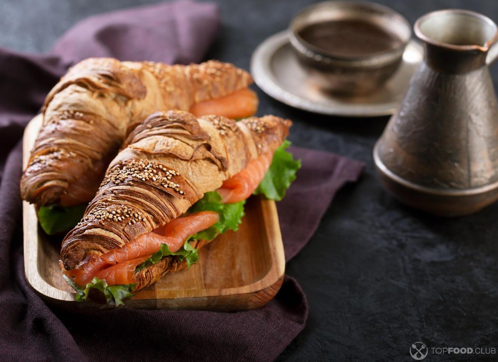 Salmon Croissant