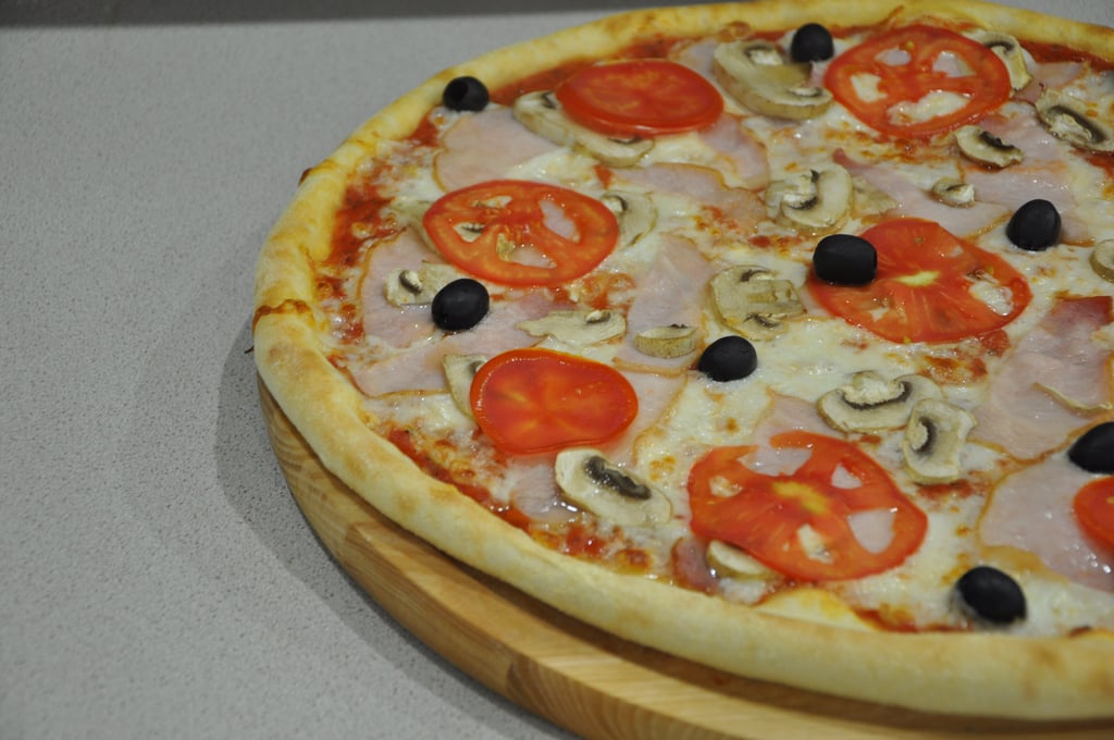 Піца Капрічоза 40