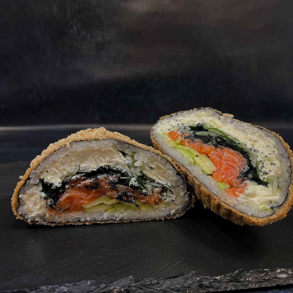 Суші Бургер з Лососем