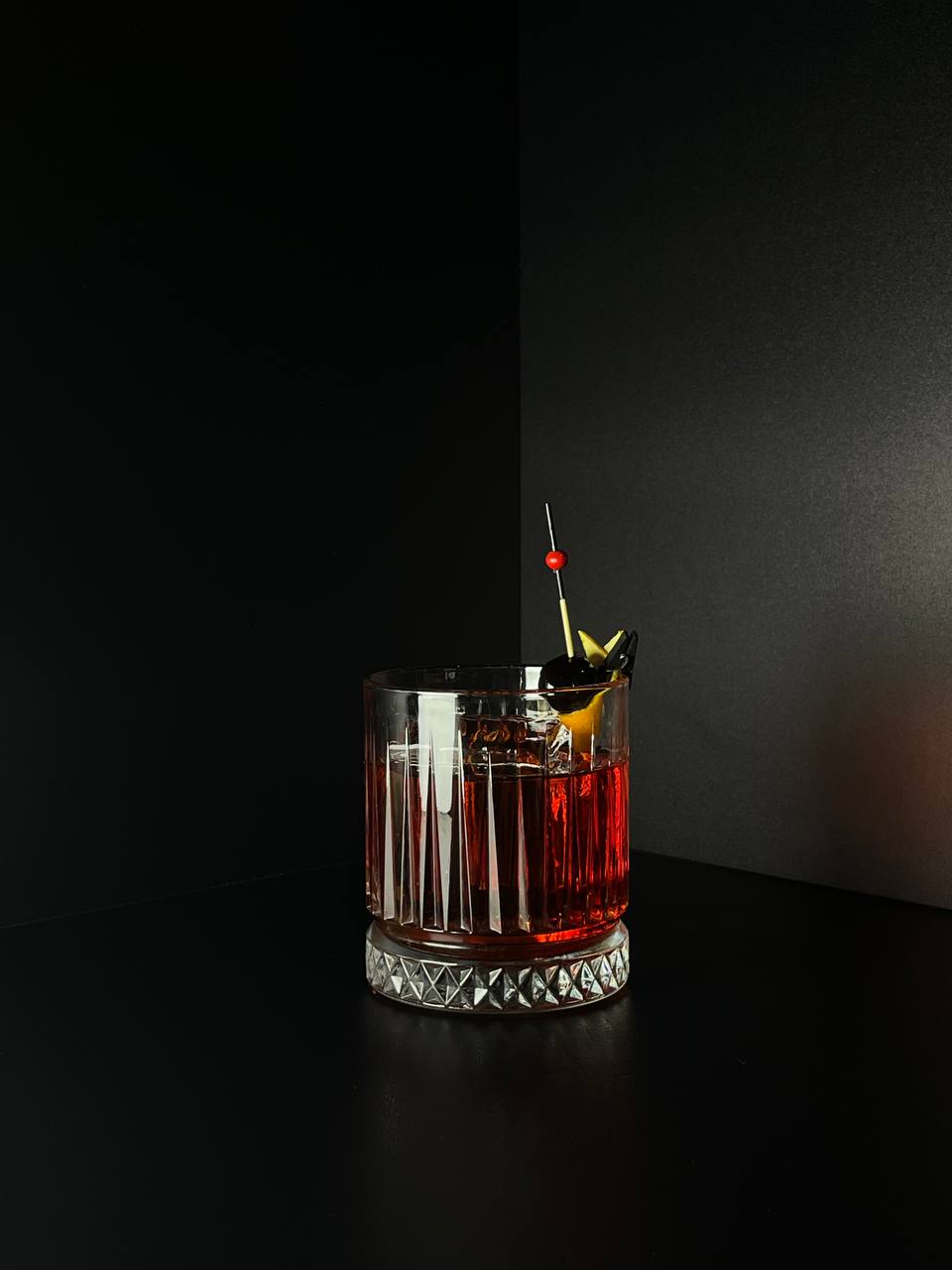 Коктейль Negroni 