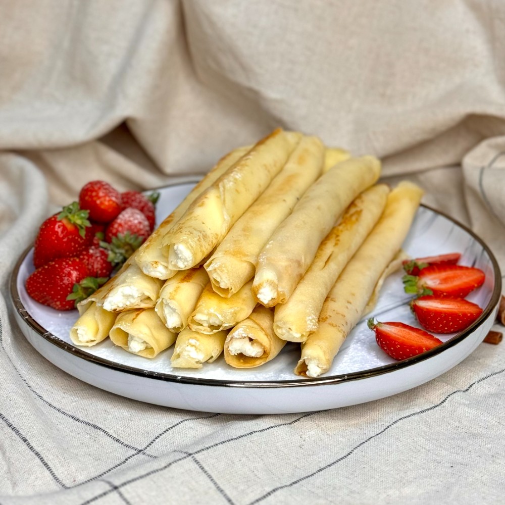 Млинці з сиром і родзинками 1 кг