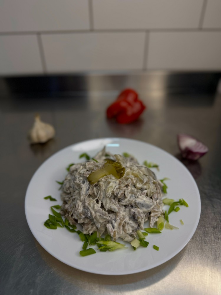 Салат "Проковтни язик"