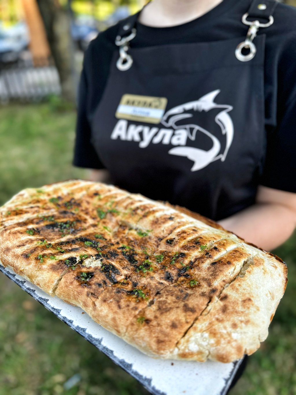 Лаваш з часниковим соусом