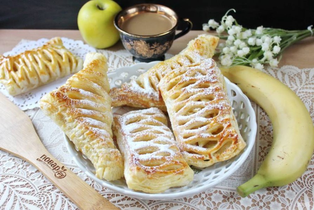 Булочка з банановим пюре