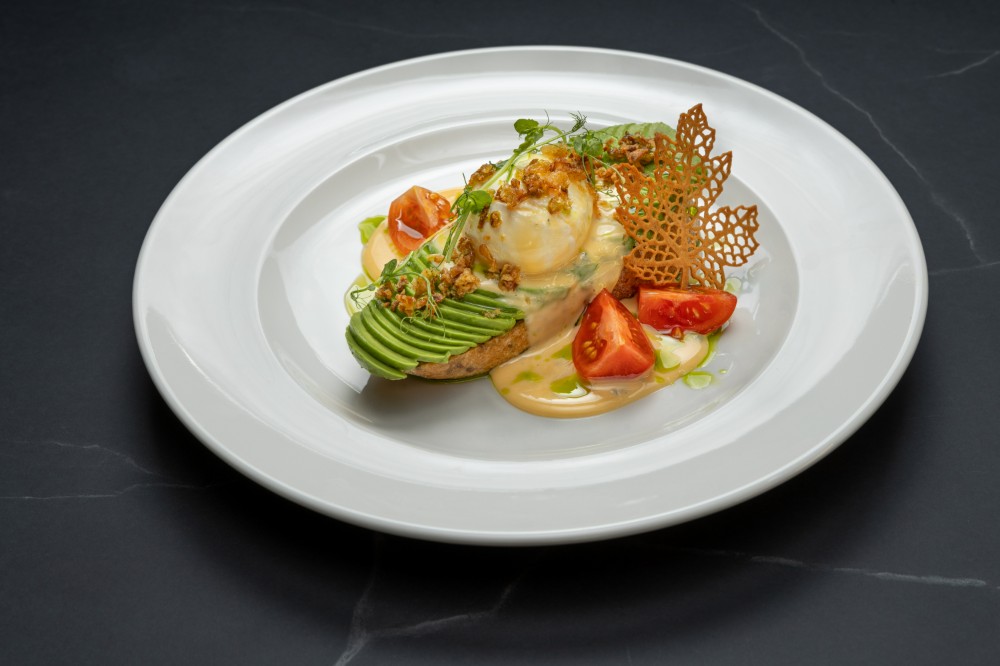 Авокадо тост з сирним соусом, порц.акційн. на виніс