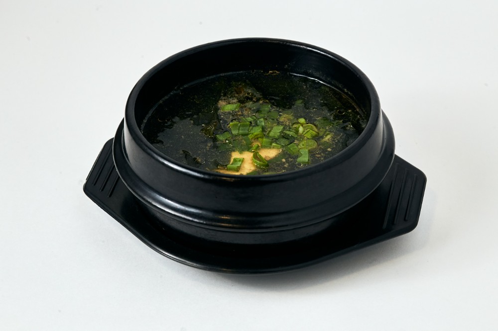 Миеккук
