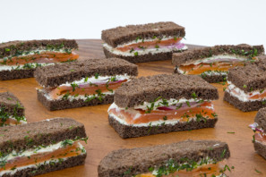 Sandwich - Smoked Salmon - Toast Brown