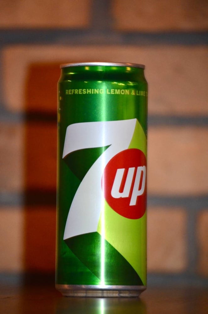Вода 7UP 0,33 ж/б