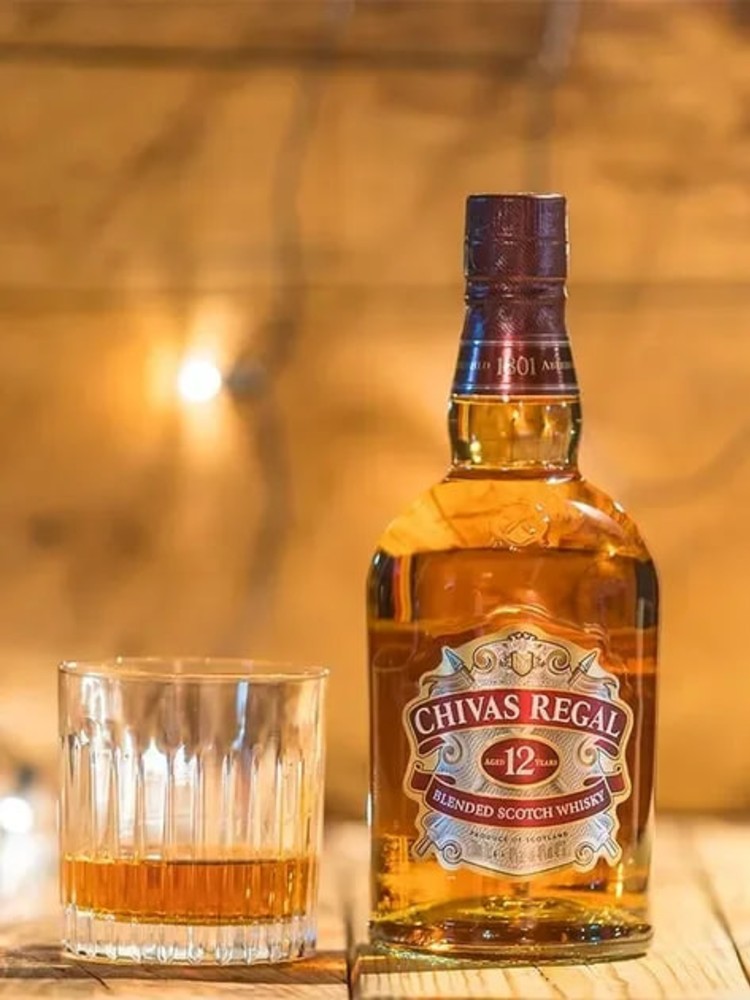 Віскі Chivas Regal 12 Y.О.1L