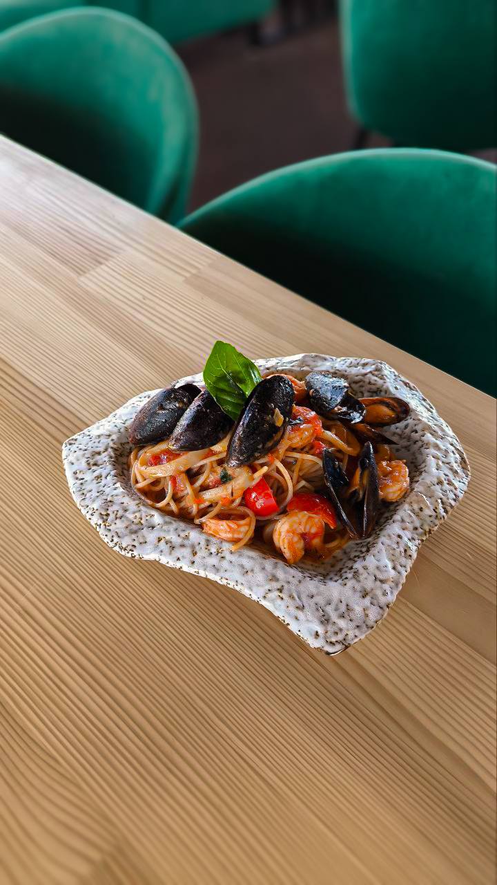 Паста с морським коктейлем/ Pasta al frutti di mare